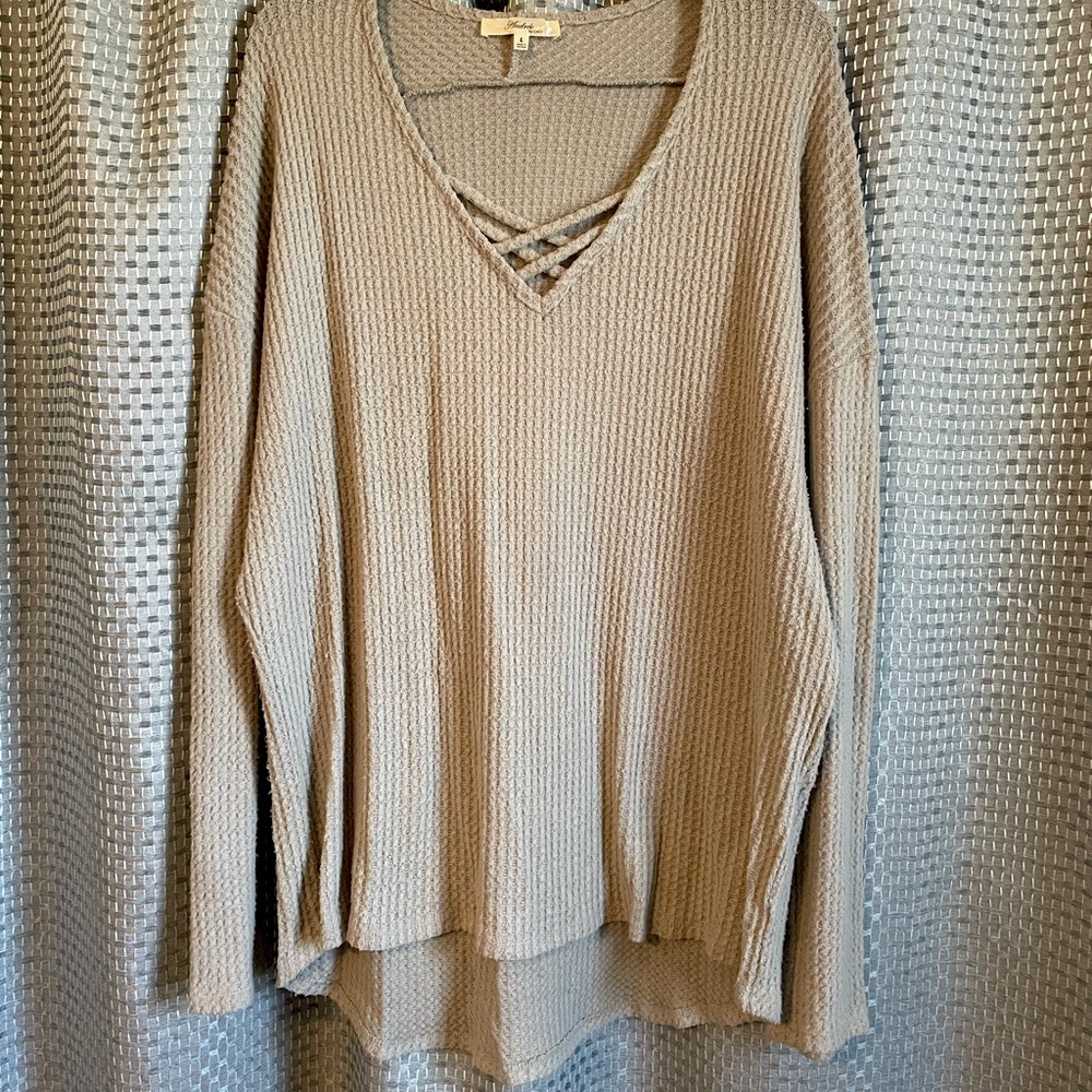 Andreé by Unit Beige Waffle Top